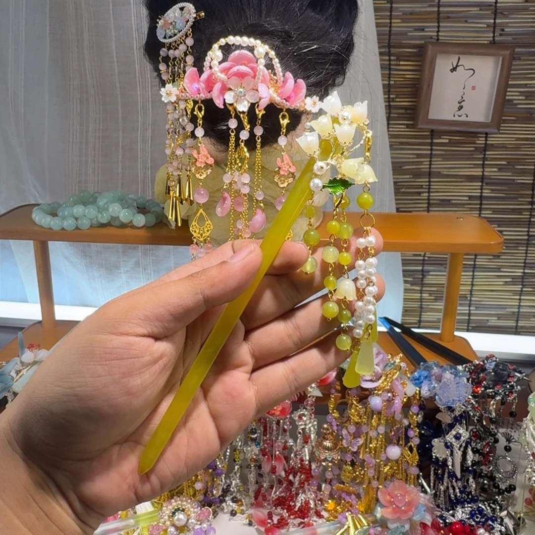 九***狸蛇纹石玉合金发饰