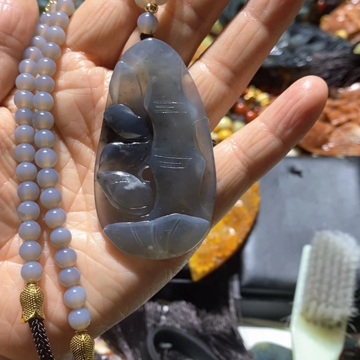 岫玉未镶嵌毛衣链