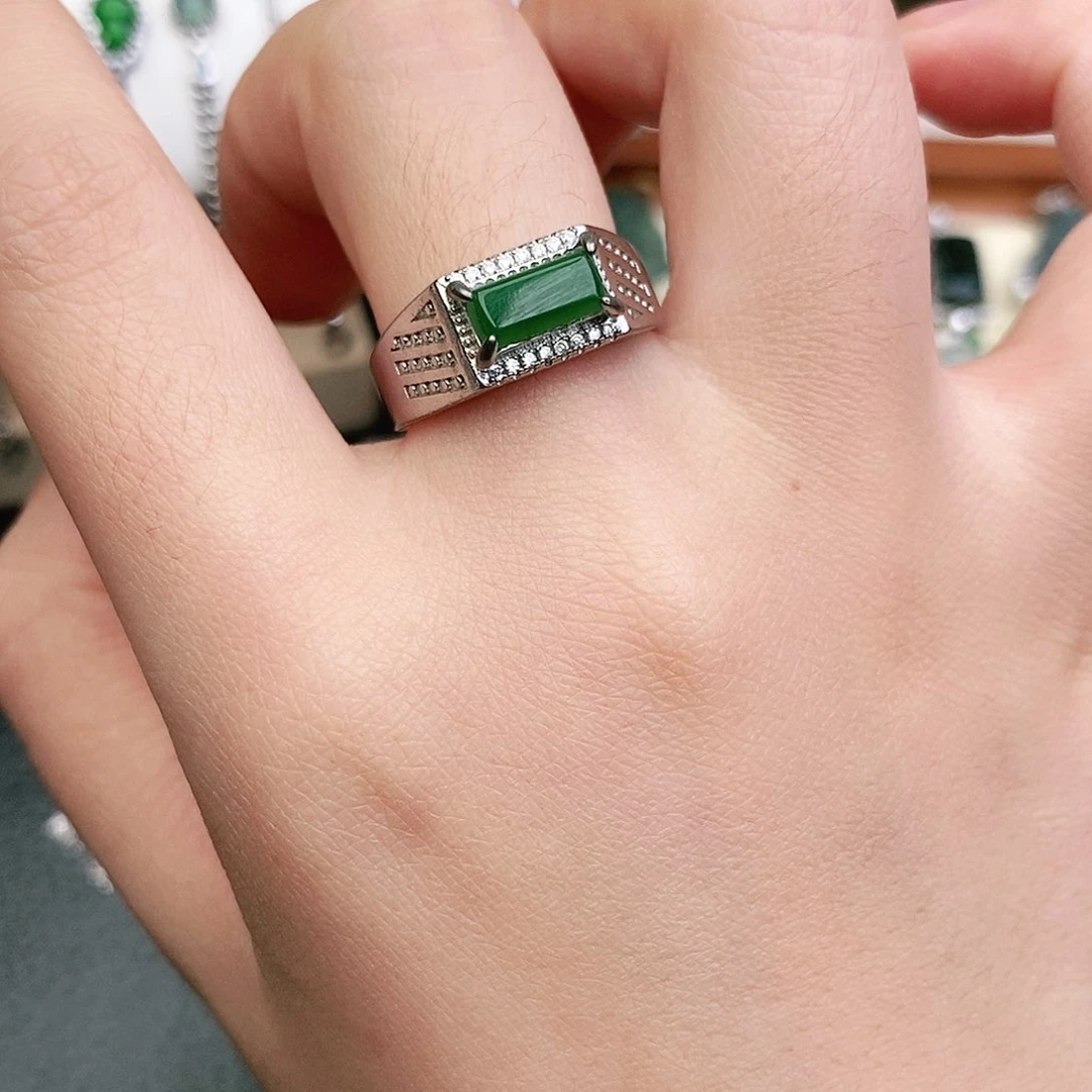 翡翠戒指银S925镶嵌翡翠