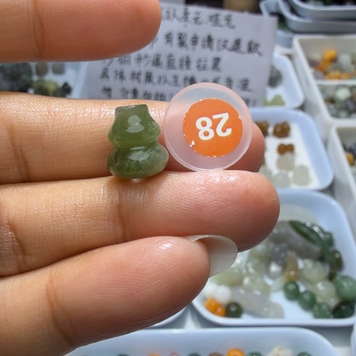 未镶嵌和田玉珠宝半成品