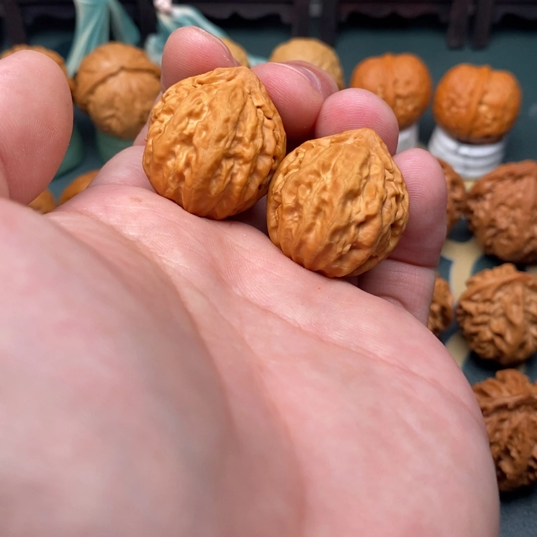 文玩核桃把件小粗筋