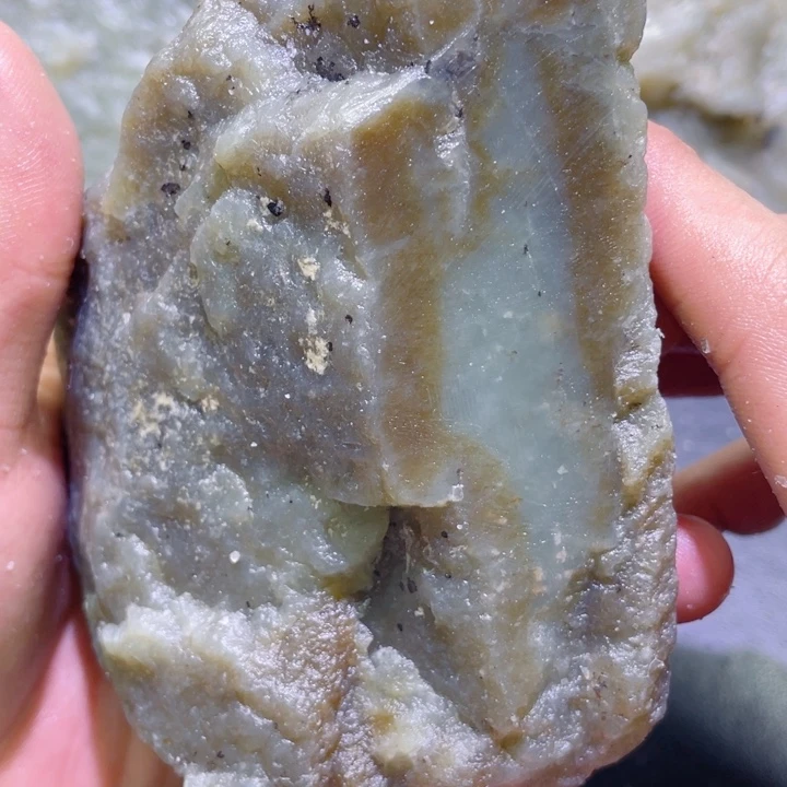 和田玉未镶嵌珠宝半成品