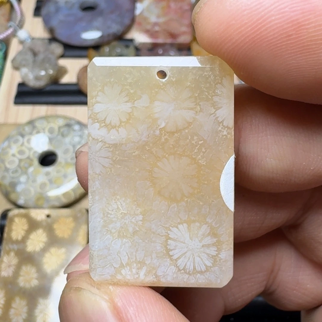 硅化玉纯天然色有机玉石保真色未镶嵌