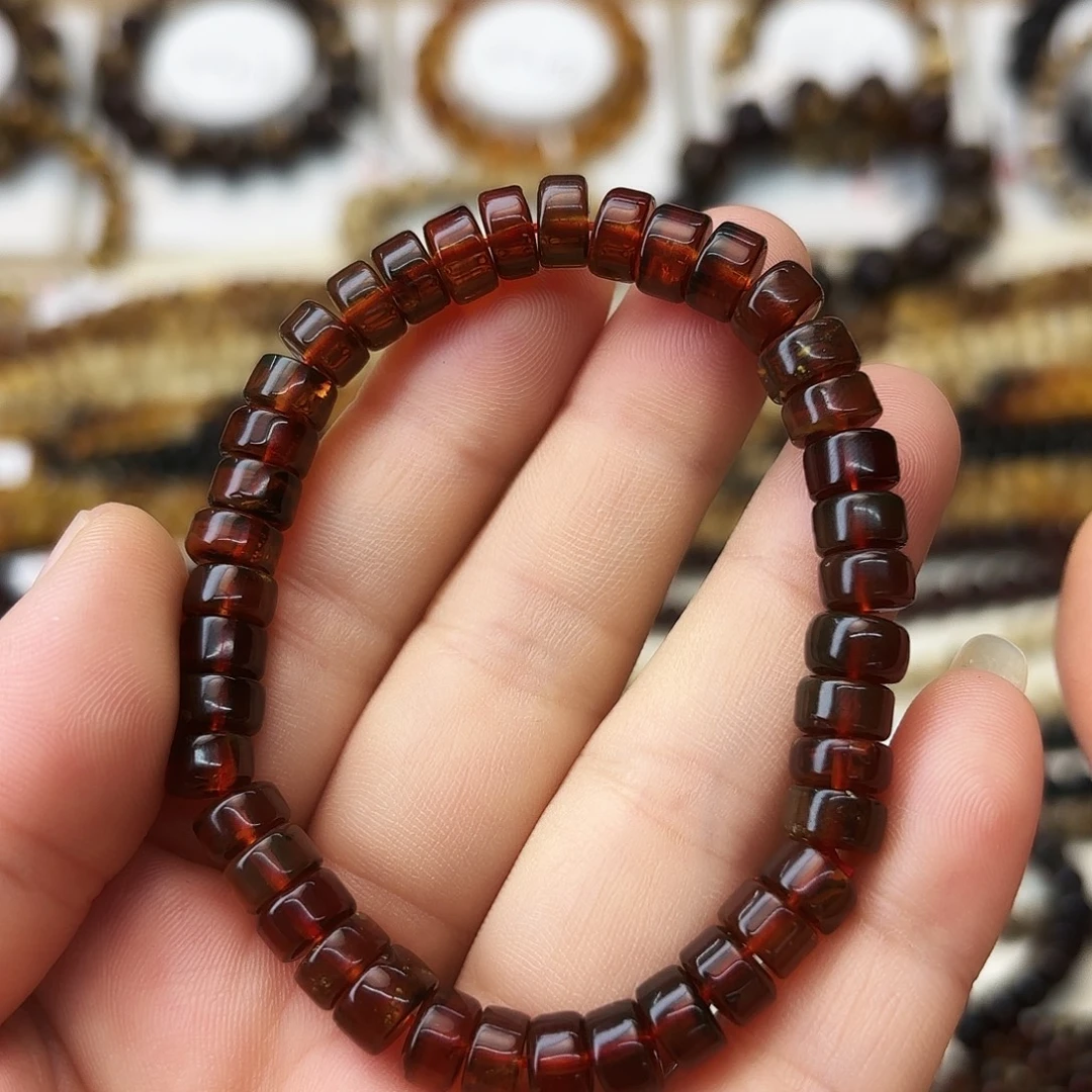 琥珀未镶嵌裸石七