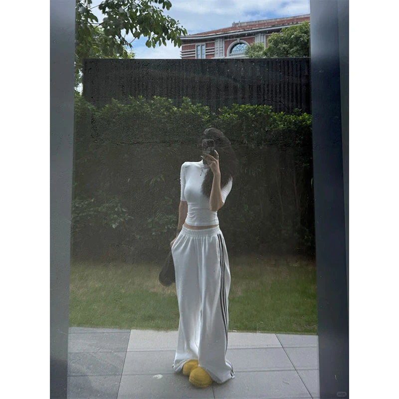 夏季百搭小众设计款简约风圆领T恤短袖上衣休闲宽松时尚阔腿长裤