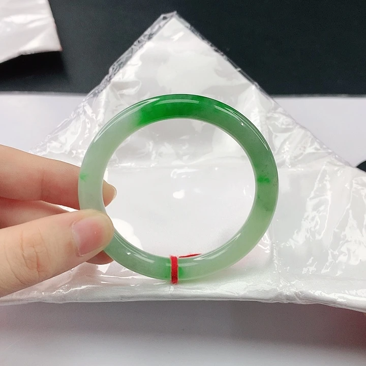 未镶嵌手镯翡翠大****营翡翠689