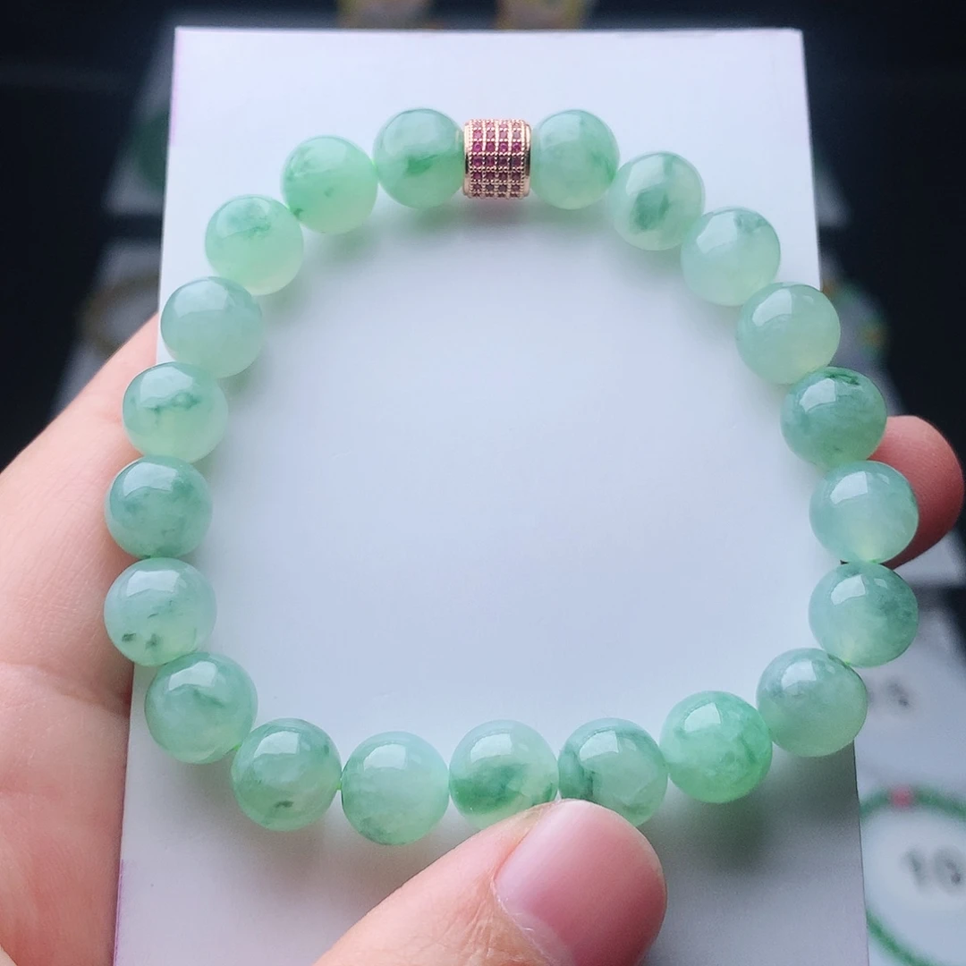 翡翠未镶嵌手链翡翠