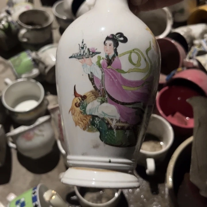 老货盘子碗啥都有