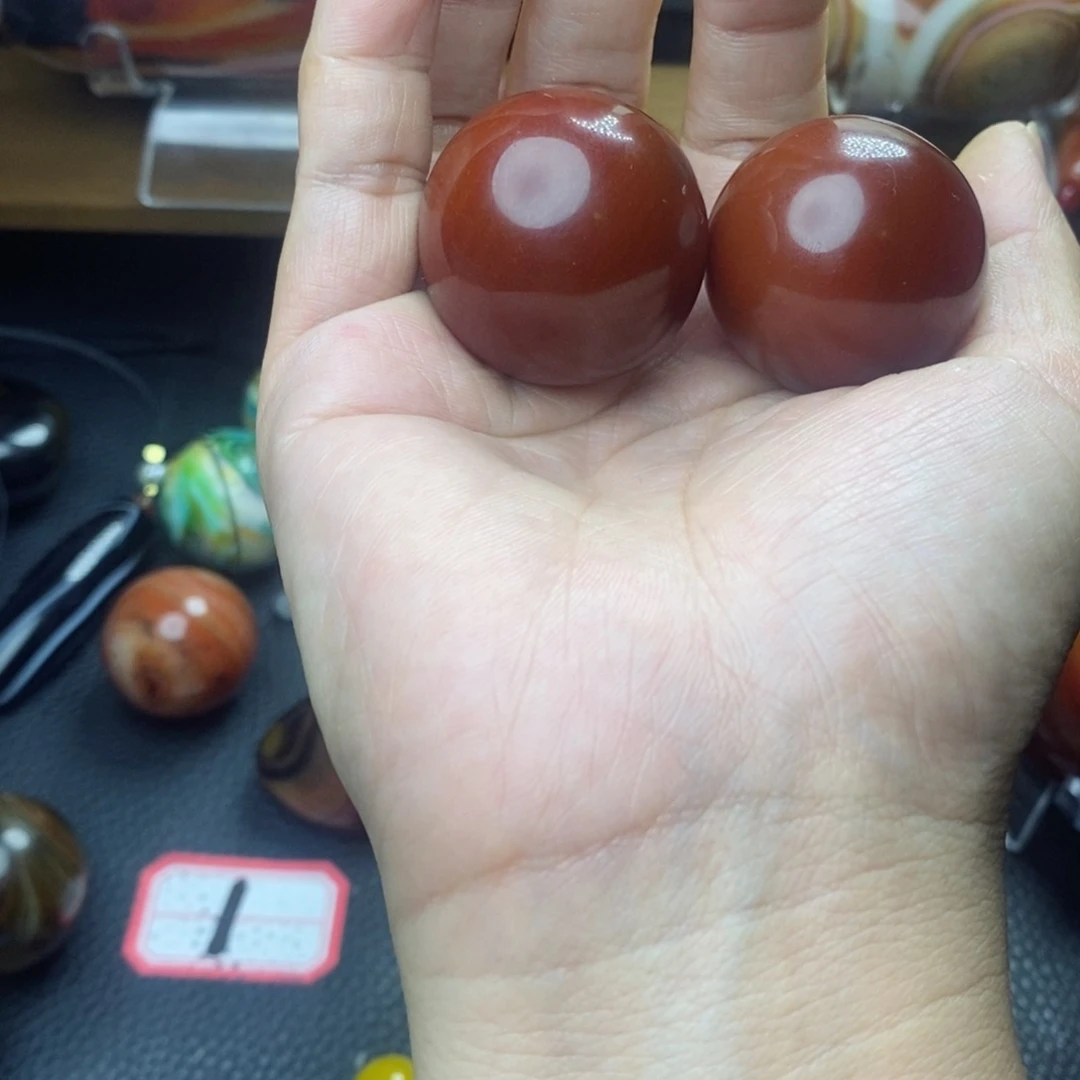 玛瑙/玉髓颈饰未镶嵌老*V