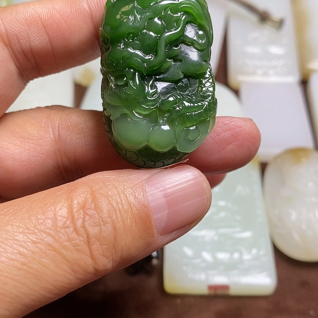 和田玉未镶嵌吊坠(不含链)