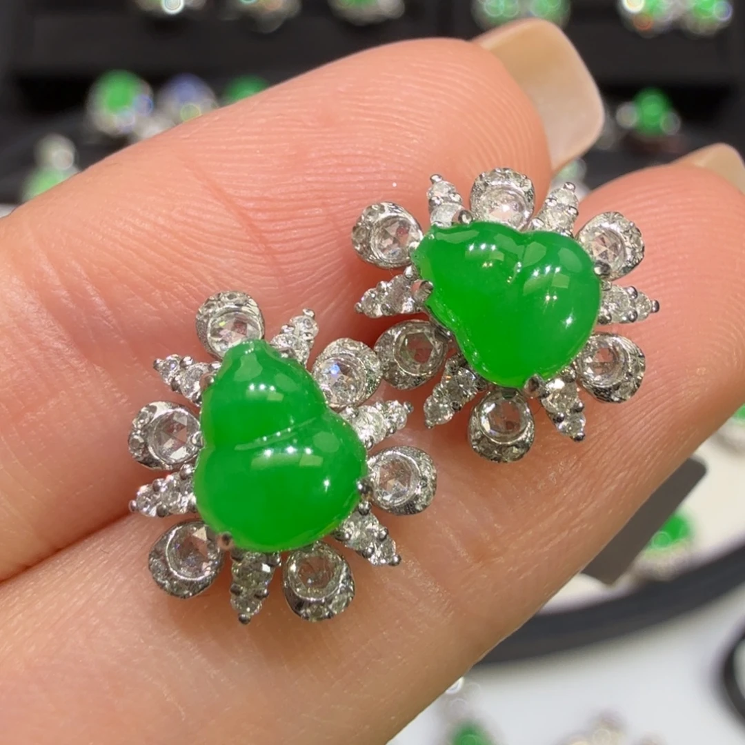 翡翠18K金镶嵌耳饰收到货48小时鉴赏期