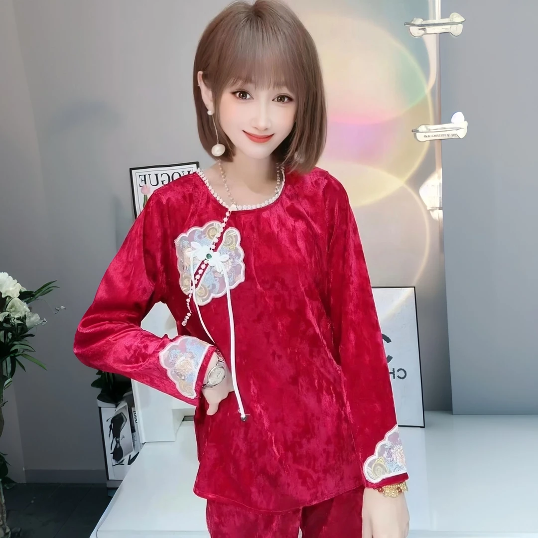 女士秋冬新款钻丝绒红色睡衣套装网红爆款国风盘扣圆领长袖家居服