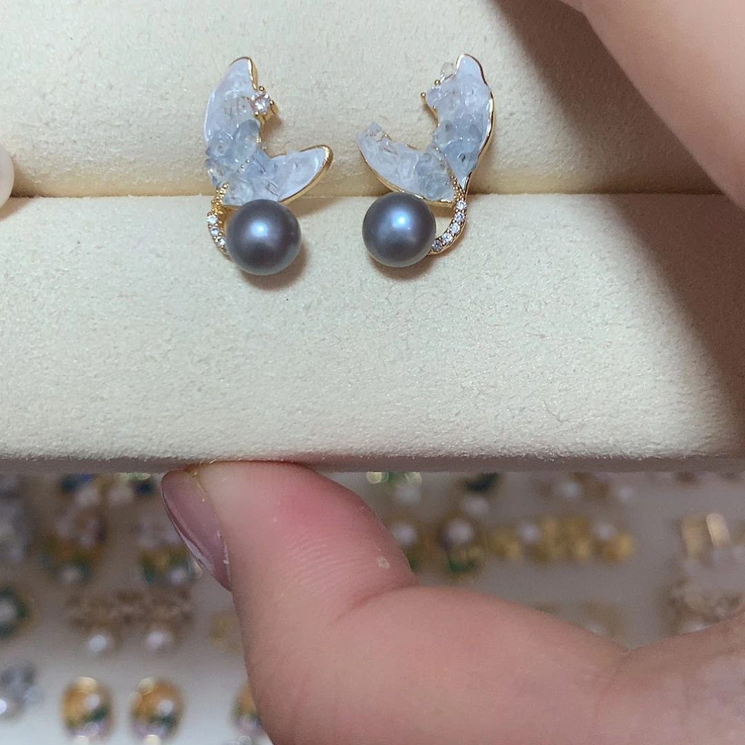 淡水珍珠耳饰合金