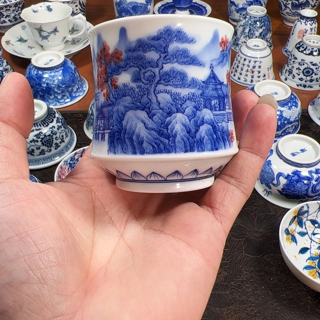 8～青花釉里红山水杯