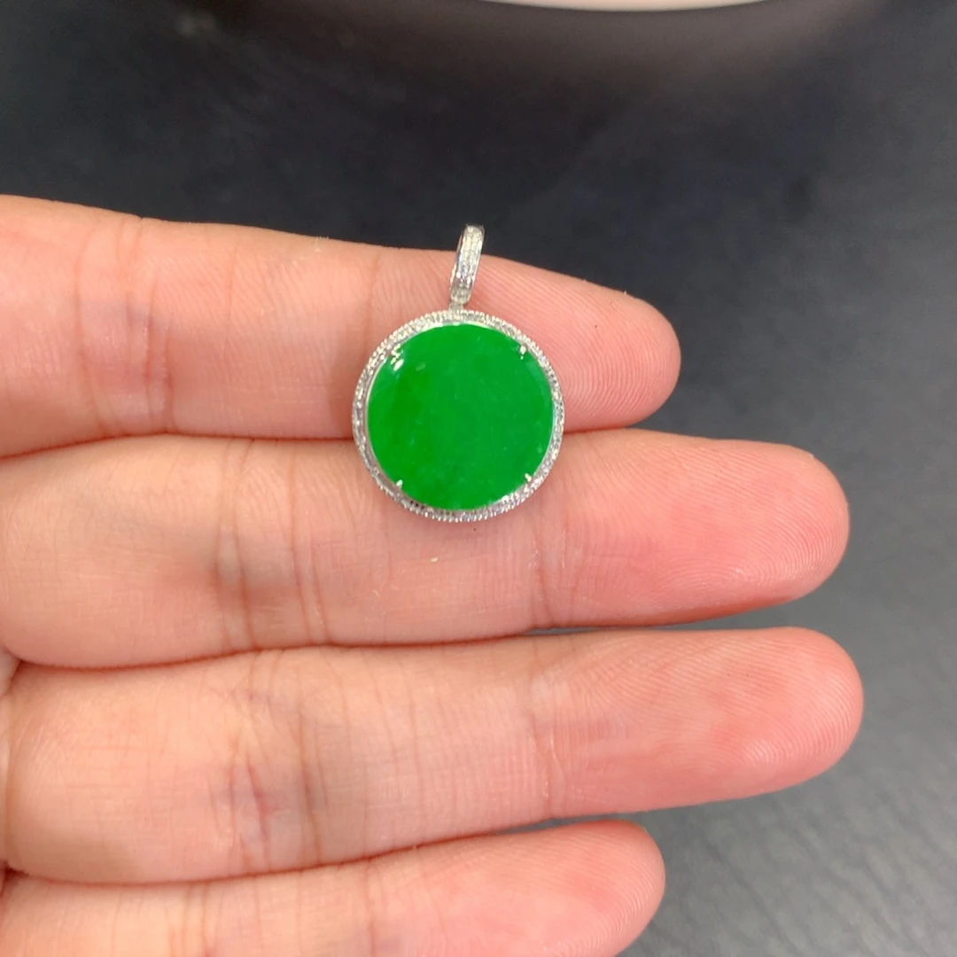 翡翠18K金镶嵌吊坠(不含链)吊坠