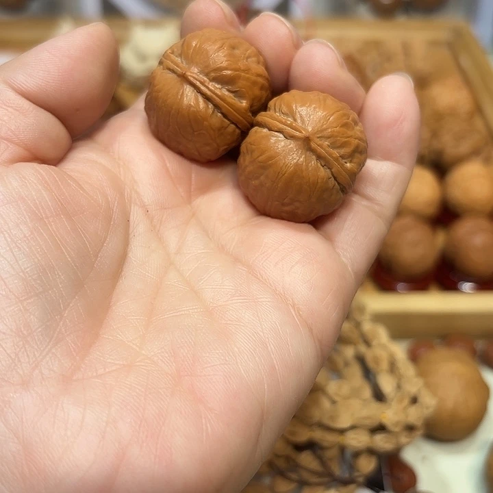 文玩核桃吊坠暖***、云朵478