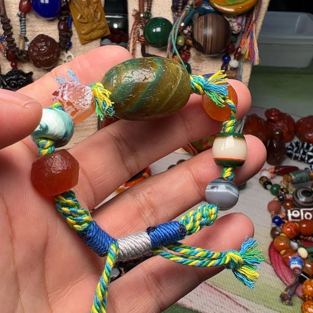 玛瑙/玉髓颈饰未镶嵌