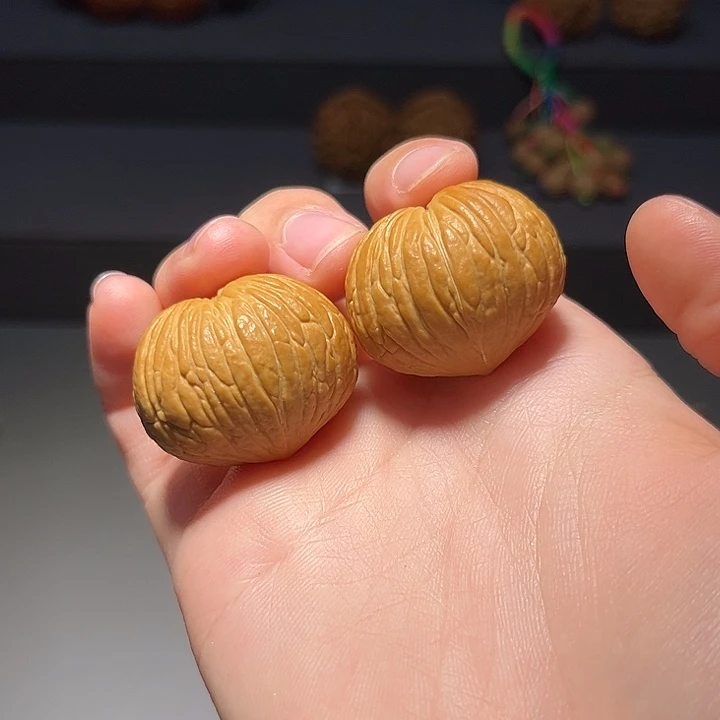 文玩核桃把件屁桃521