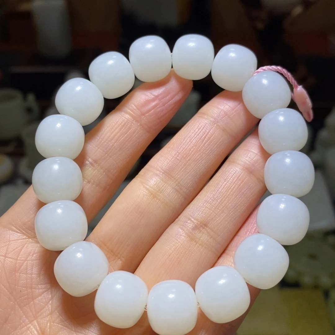 和田玉挂件未镶嵌T****康