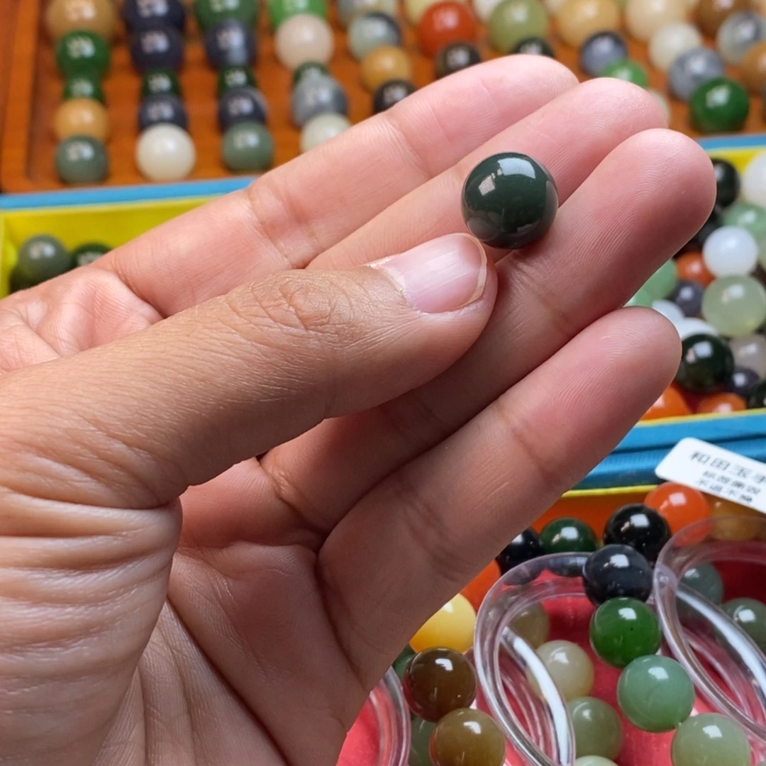 和田玉未镶嵌珠宝奇石卡12一细青玉y