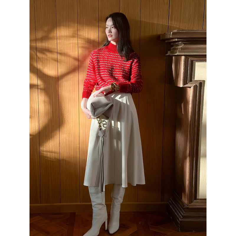 YINER/音儿新款显瘦设计师时尚亮丝半高领套头针织衫8C65106116