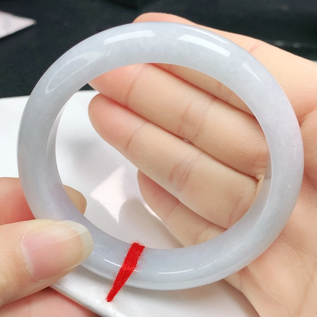 翡翠手镯未镶嵌正