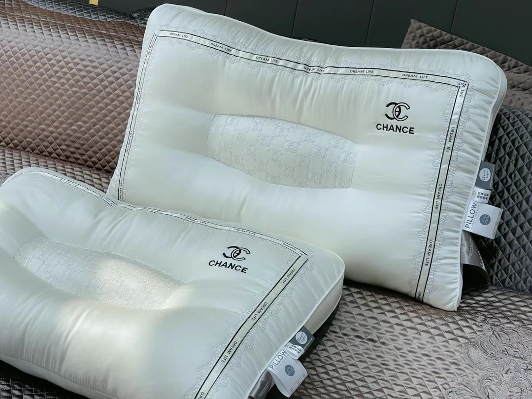 孤品小香枕，规格48*74