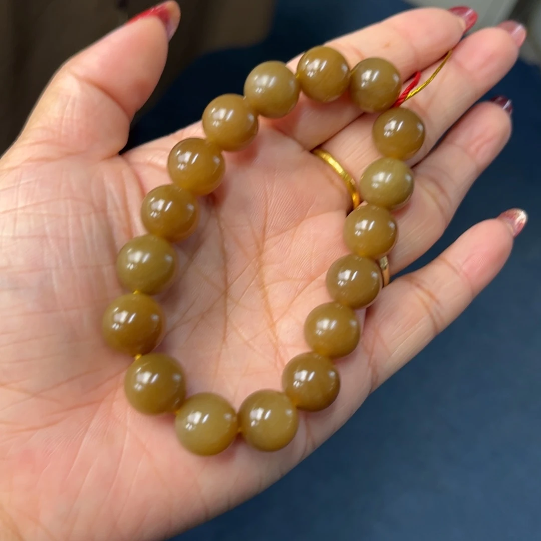 和田玉手链未镶嵌半***卜