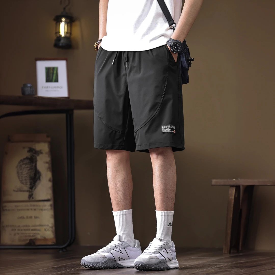 HAMOLENA凉感冰丝休闲短裤男士夏季潮流拼接薄款宽松速干五分中裤