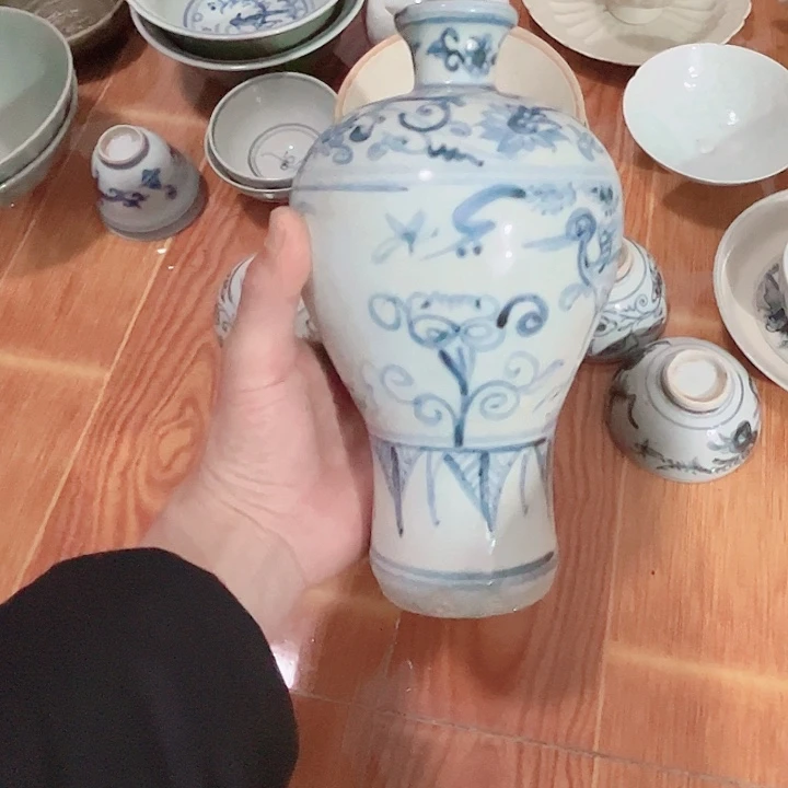 碗用****2青花文饰的一个瓶子