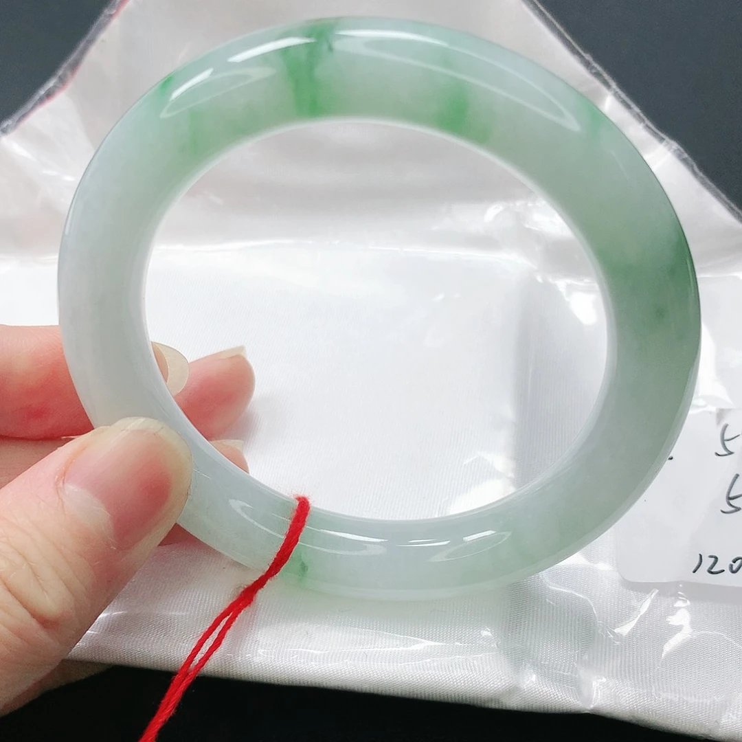 翡翠手镯未镶嵌缅甸天然A货翡翠