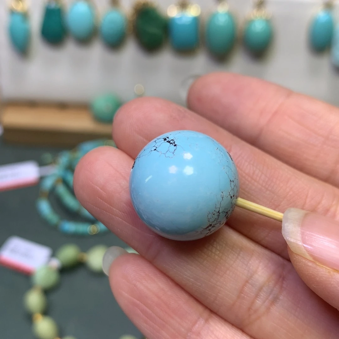 绿松石配饰未镶嵌