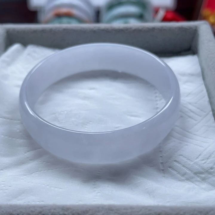翡翠未镶嵌手镯手镯