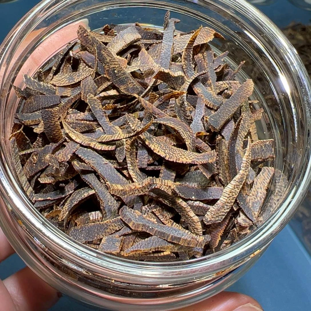 莫***岩沉香沉香碎屑奇楠紫棋包头切丝50克