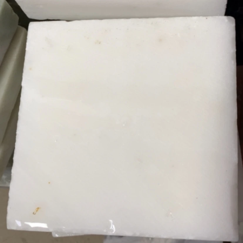 【闪购商品】未镶嵌手镯石英岩玉猪油糕