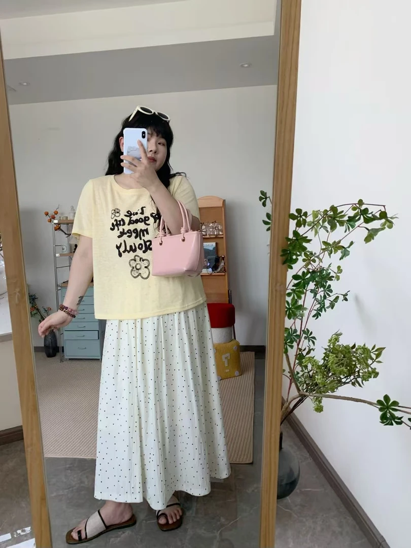 【鱼白专属】【运费补贴】清大码夏涂鸦花朵字母短袖T恤韩系上衣64139