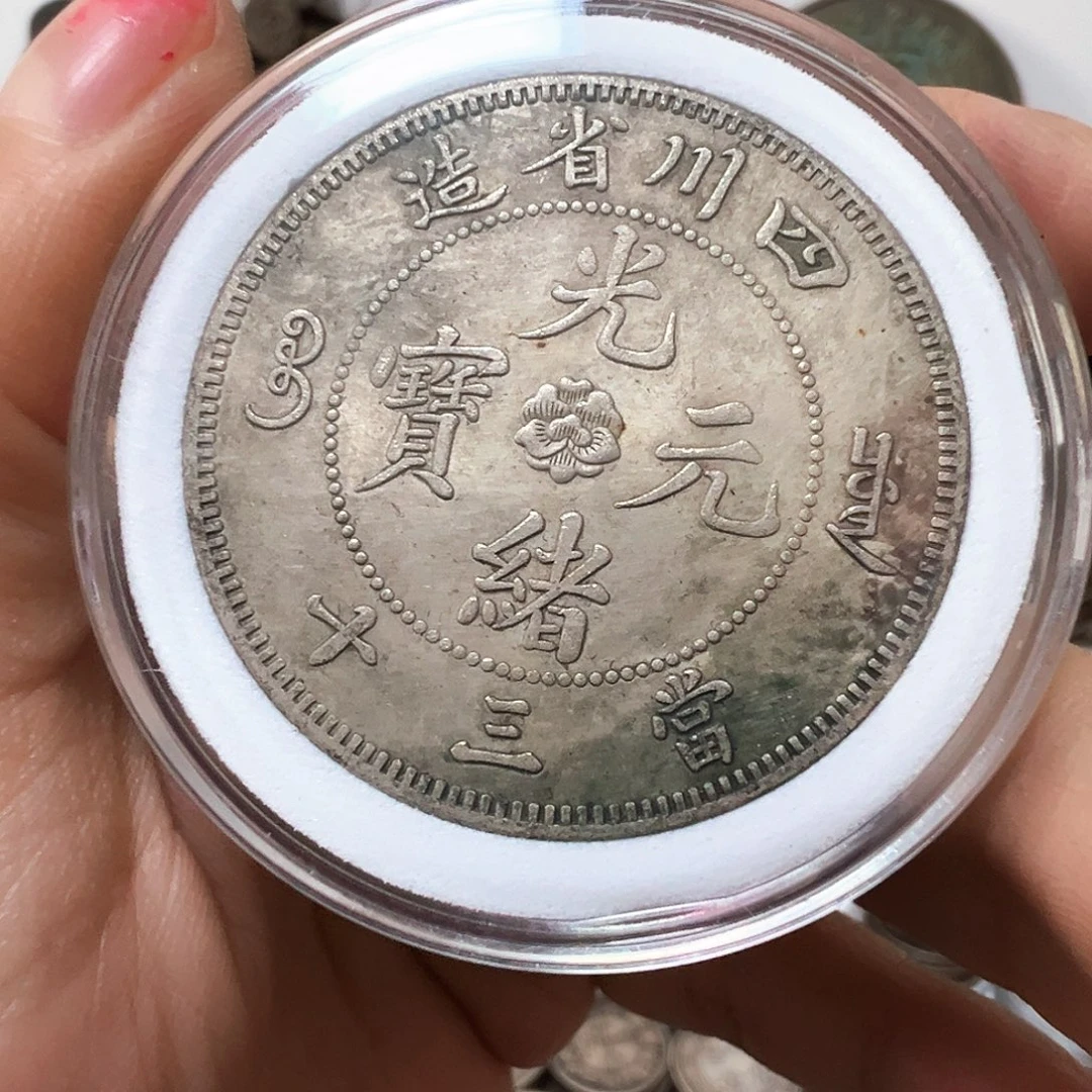 金属复古风格摆件