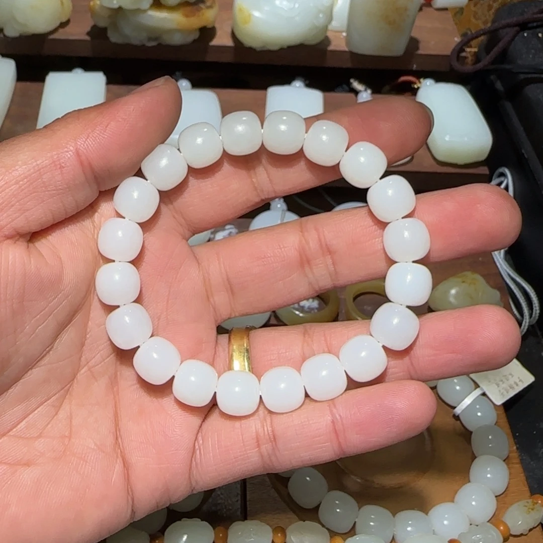 和田玉未镶嵌手链