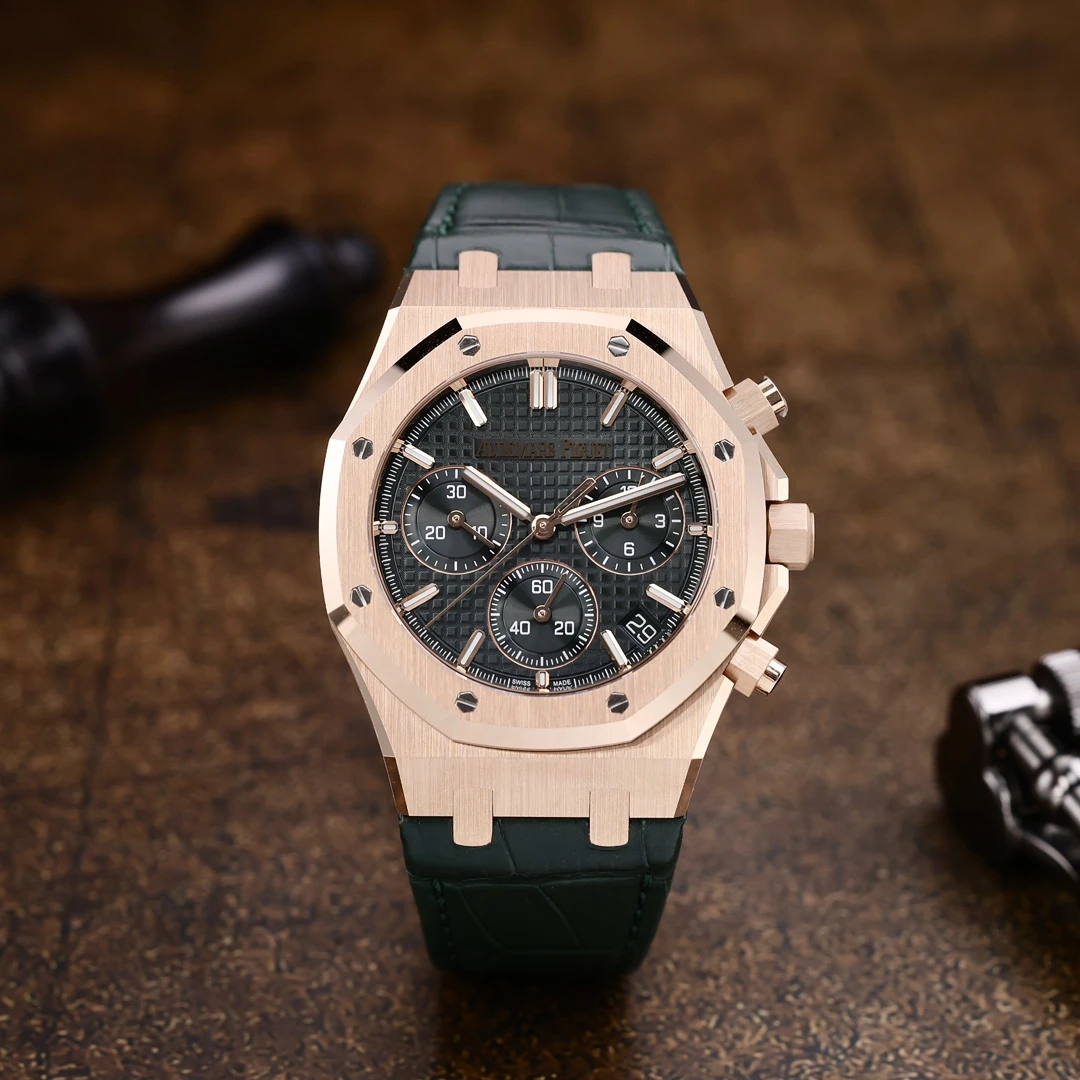 99新 Audemars Piguet/爱彼 26240OR绿盘皮带 41mm 2025年9月保卡