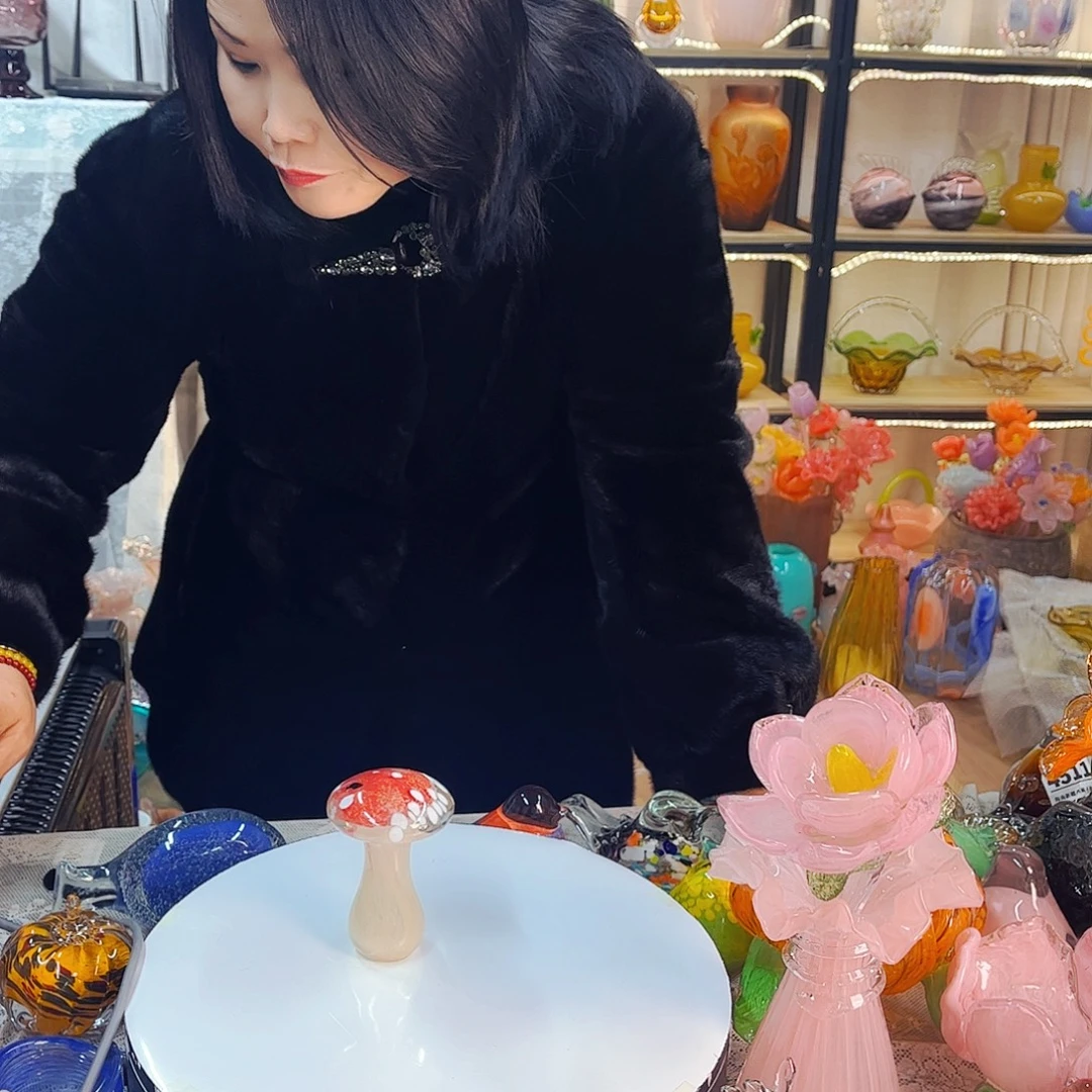 红蘑菇家悦琉璃工艺品