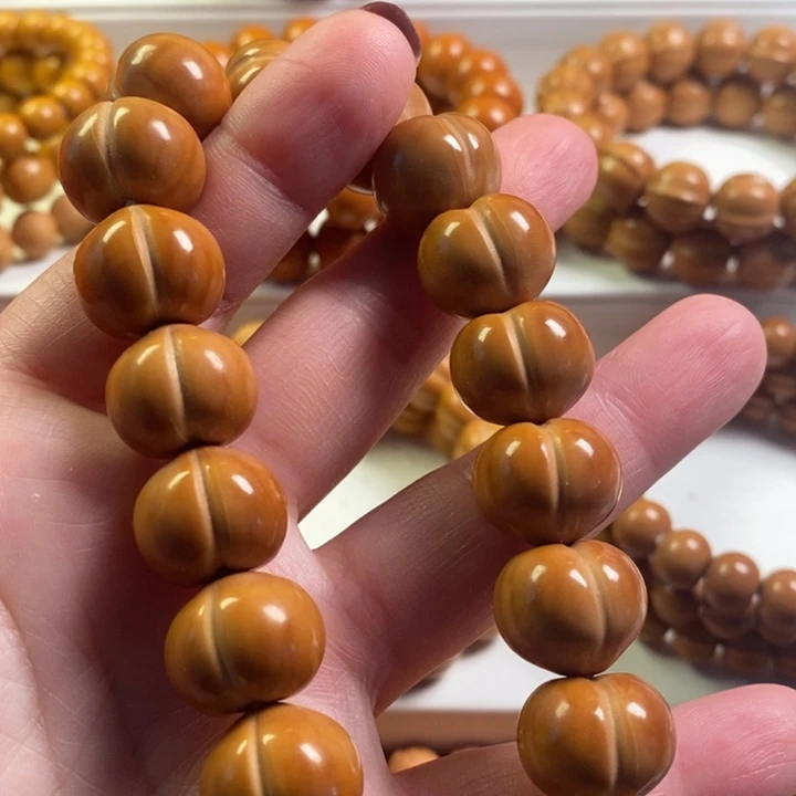 手串猴头核桃猴头