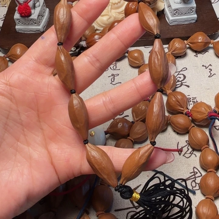 橄榄核其他1.1柳叶红料