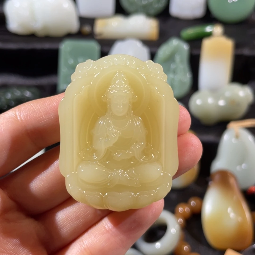 和田玉未镶嵌挂件