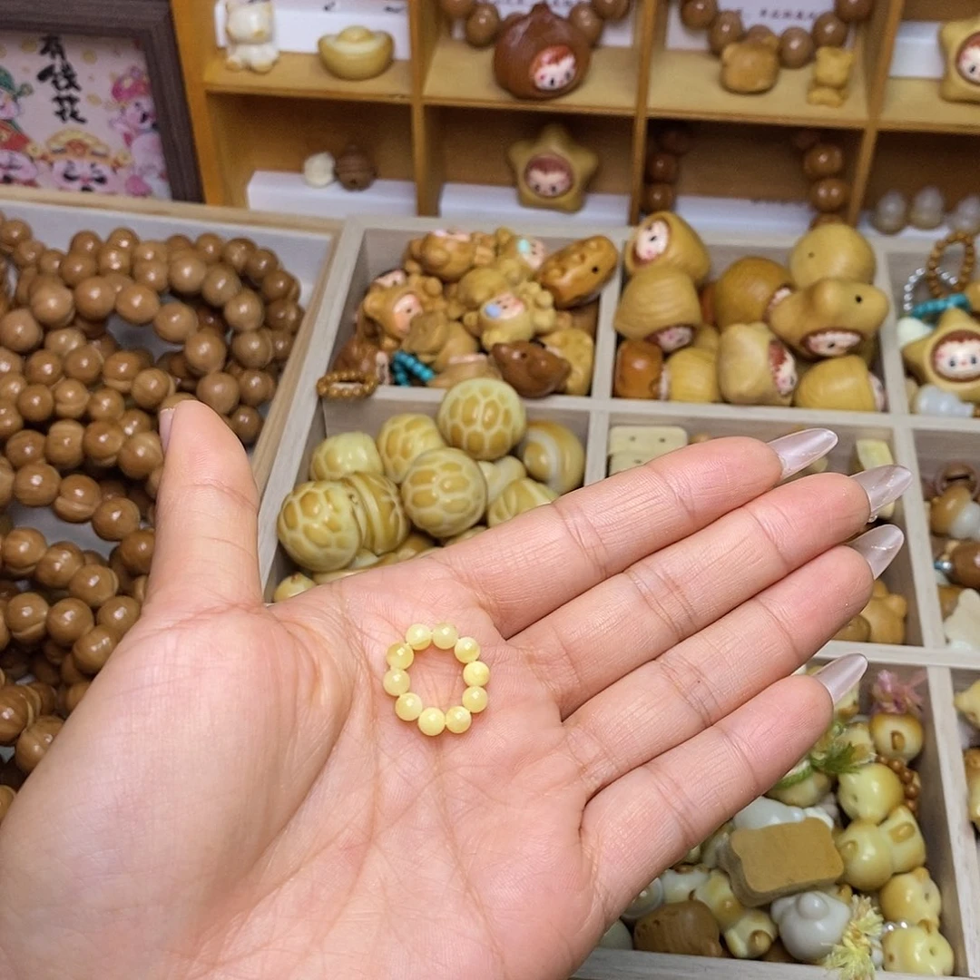楠***奕猴头核桃吊坠小蜜卡还
