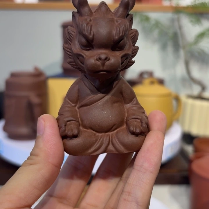 禅意小龙人茶台摆件宜兴紫砂