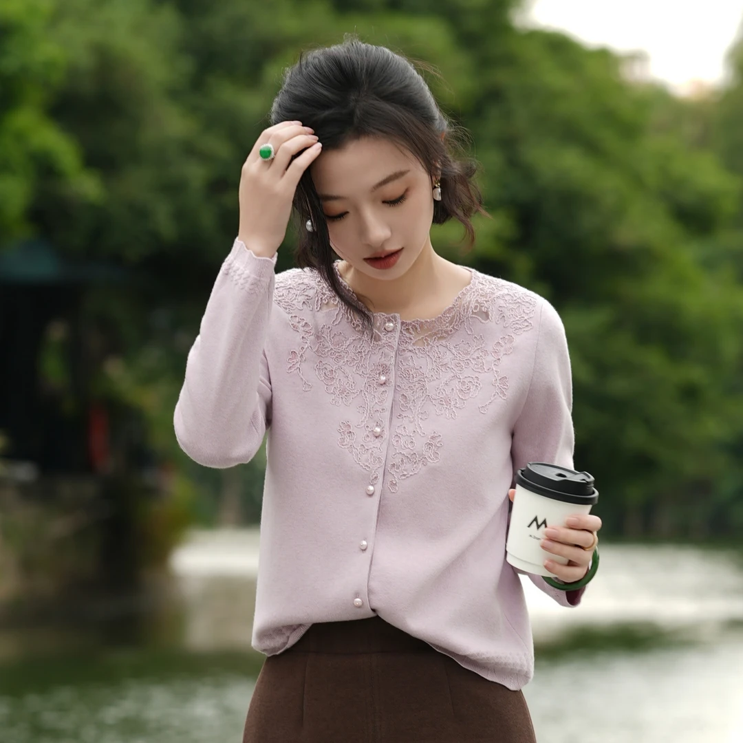 西子/【初樱】羊毛混纺精致重工盘绳刺绣百搭针织开衫/MSBH2609