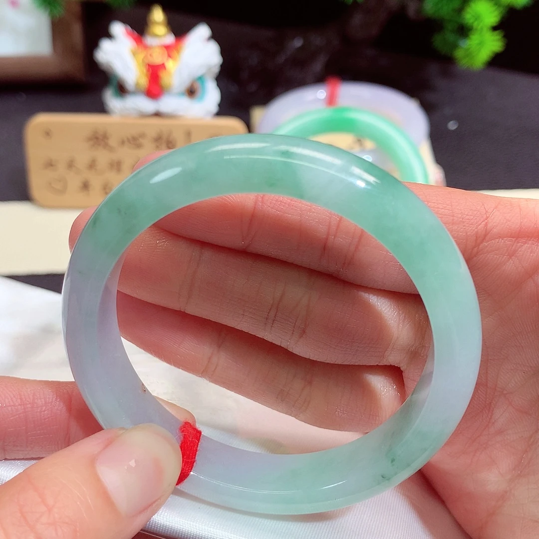 翡翠未镶嵌手镯433