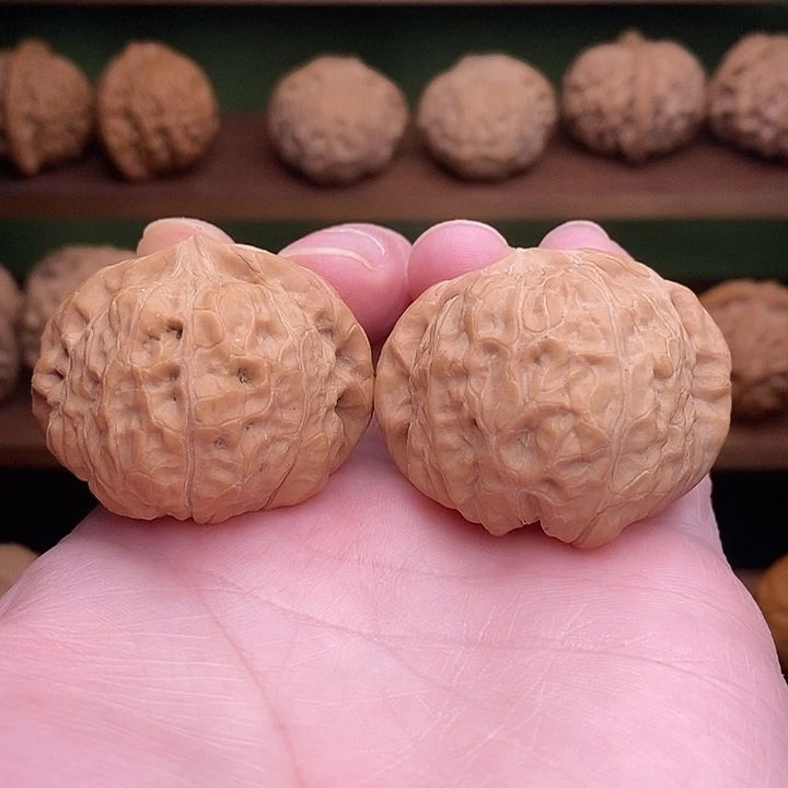 ****,文玩核桃吊坠全品无修南瓜墩