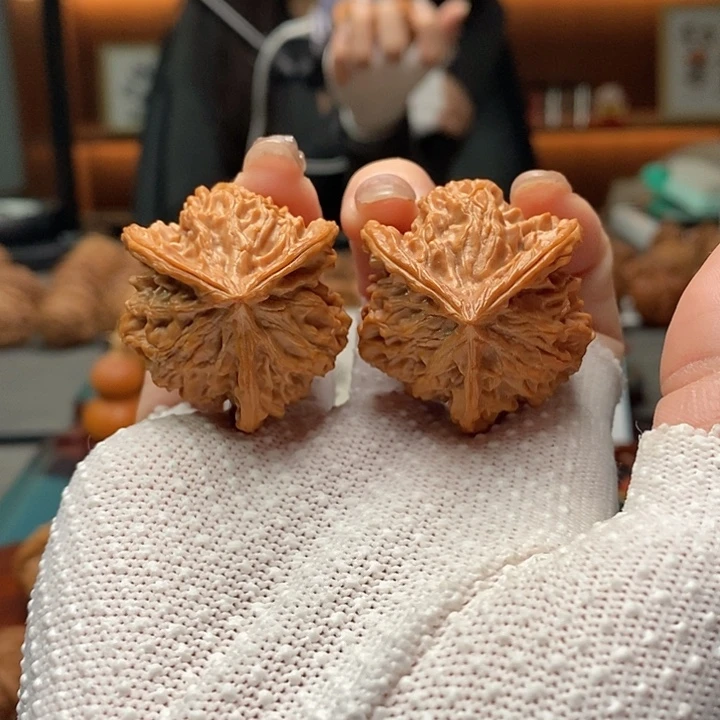 核桃13号 37尺盘山三棱 全品