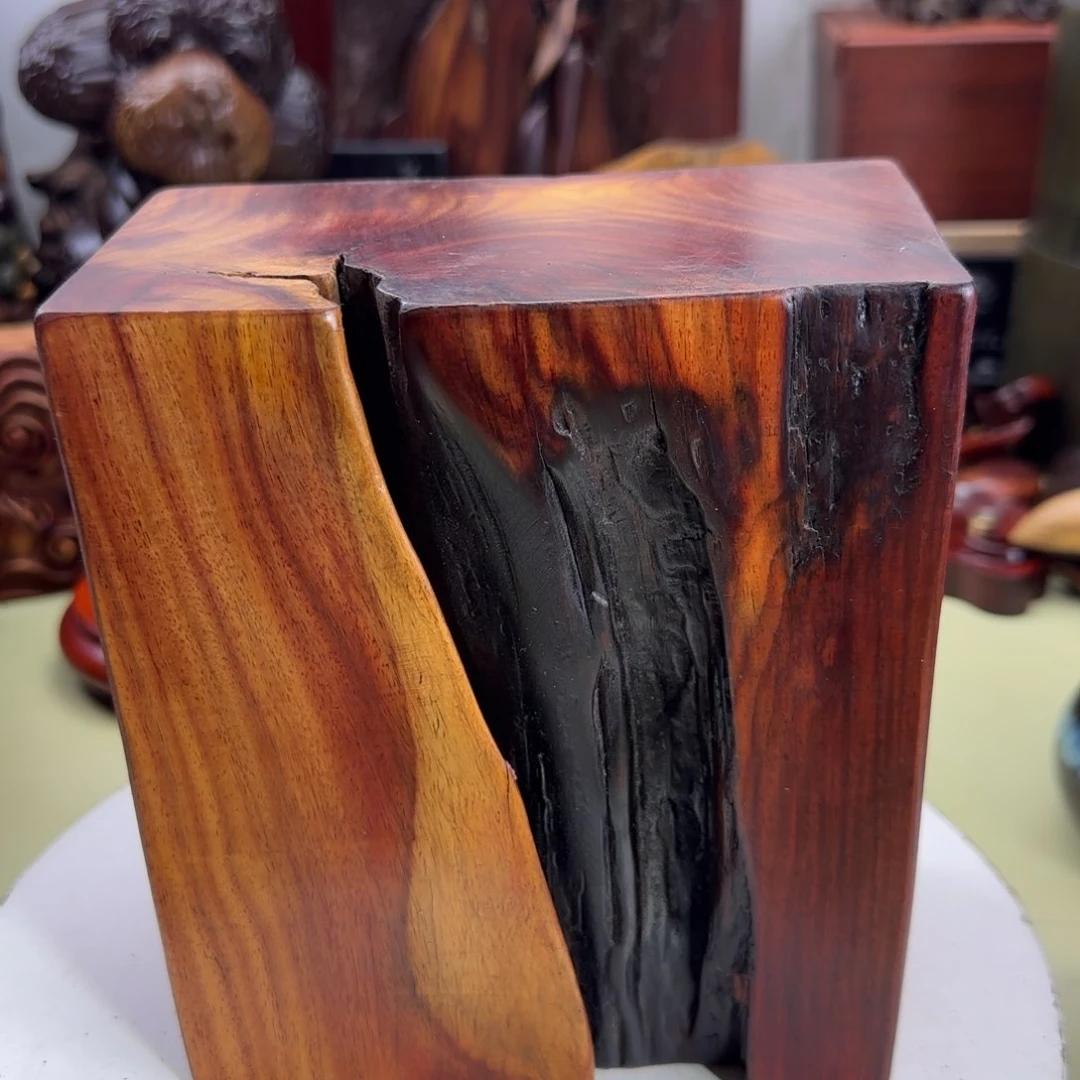 大果紫檀（缅甸花梨）一*